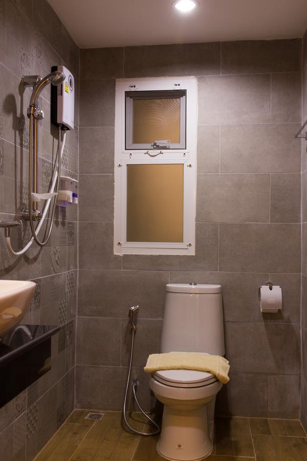 Suan Dok Gate Guesthouse Čiang Mai Exteriér fotografie