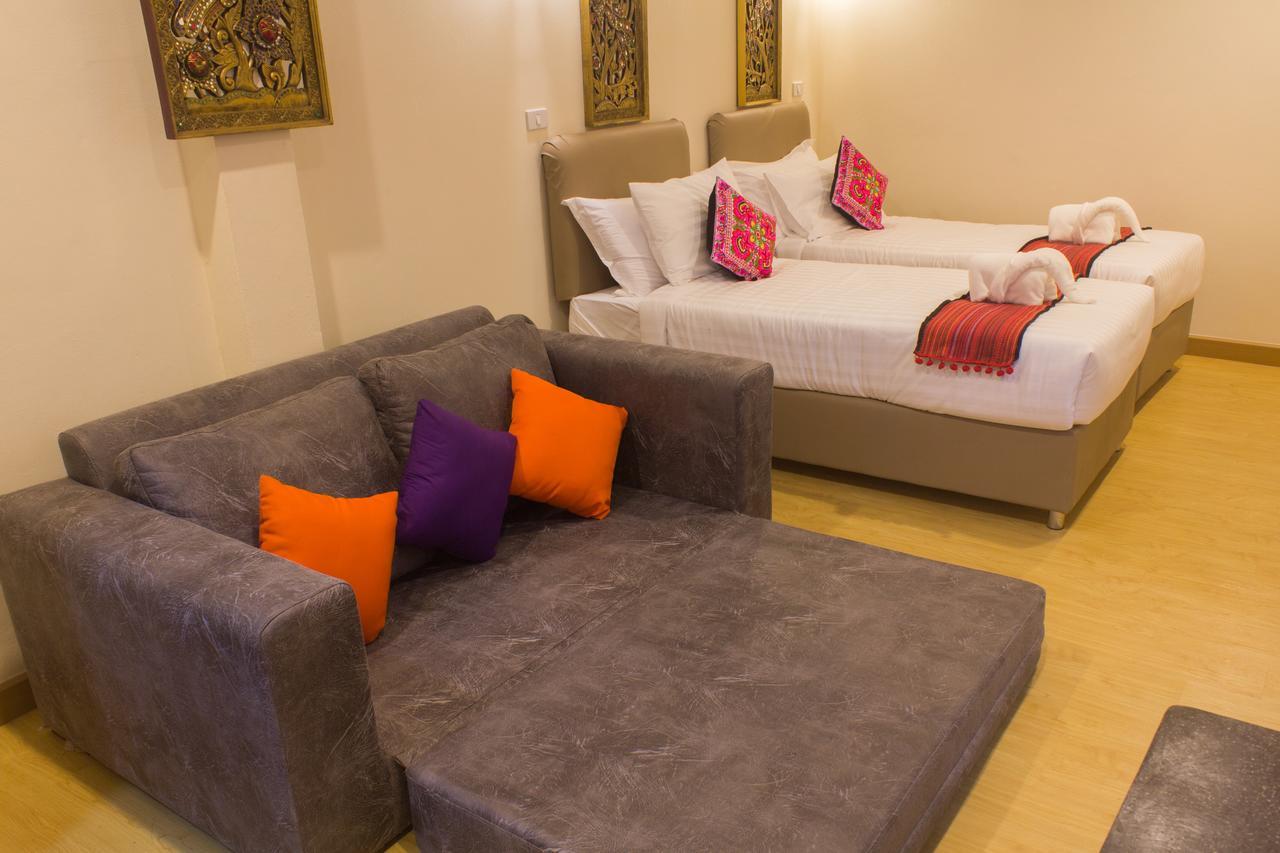Suan Dok Gate Guesthouse Čiang Mai Exteriér fotografie