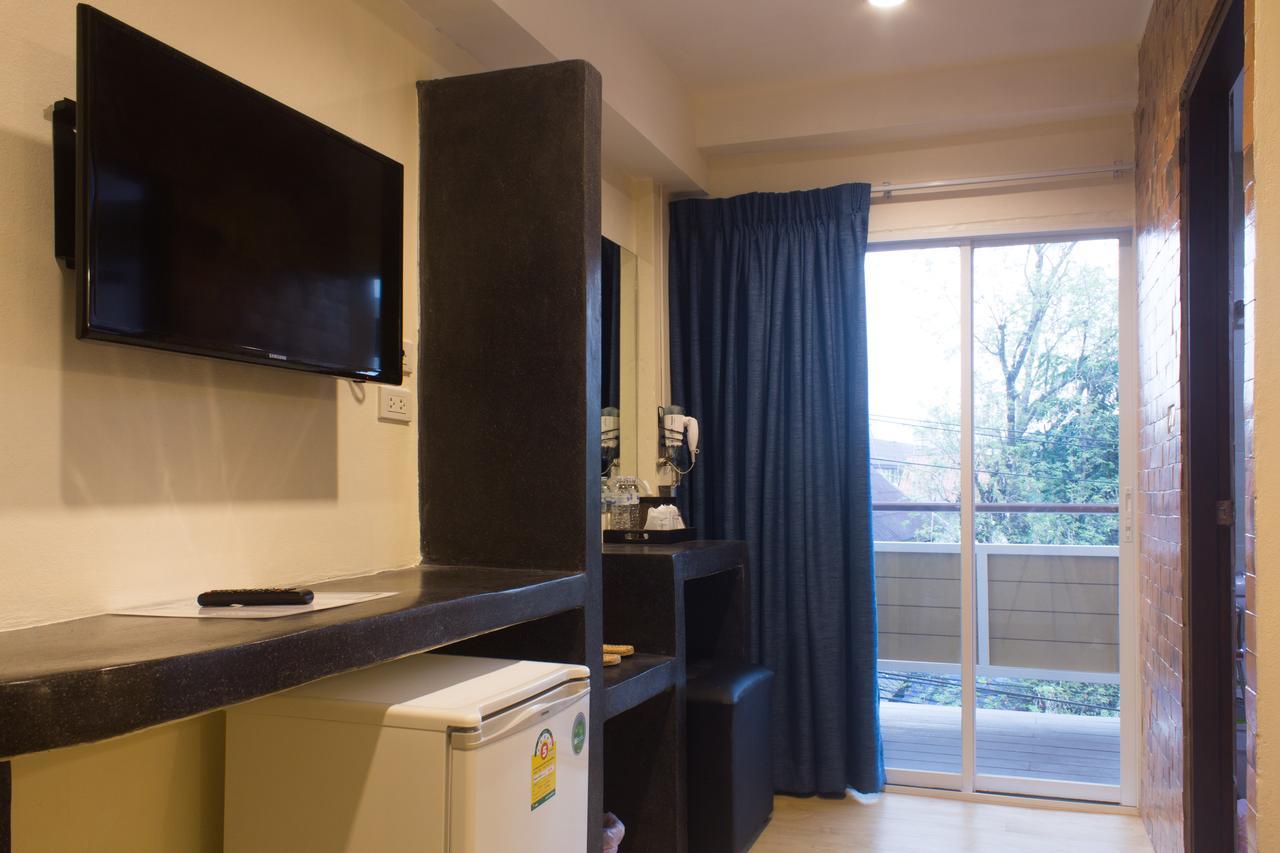 Suan Dok Gate Guesthouse Čiang Mai Exteriér fotografie