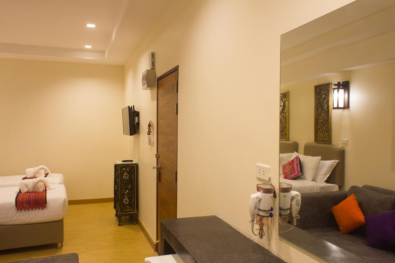 Suan Dok Gate Guesthouse Čiang Mai Exteriér fotografie